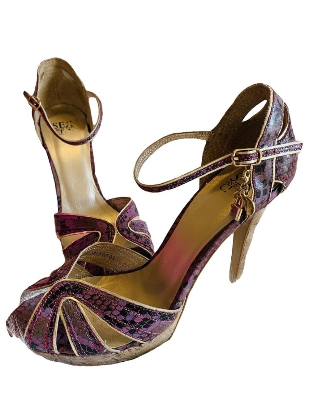 🛍️Sex and the City' peep toe heels with ankle strap. Authentic with packaging.